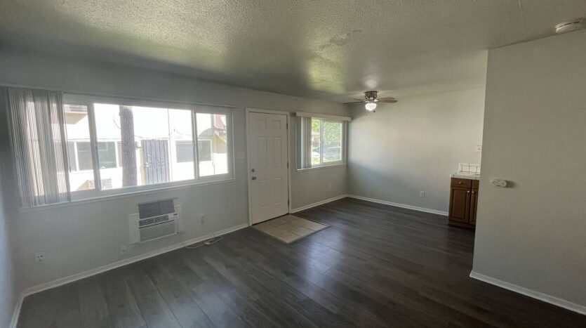 901 Carro Drive Unit #2 - Sacramento - California - 2 bed, 1 bath rental property