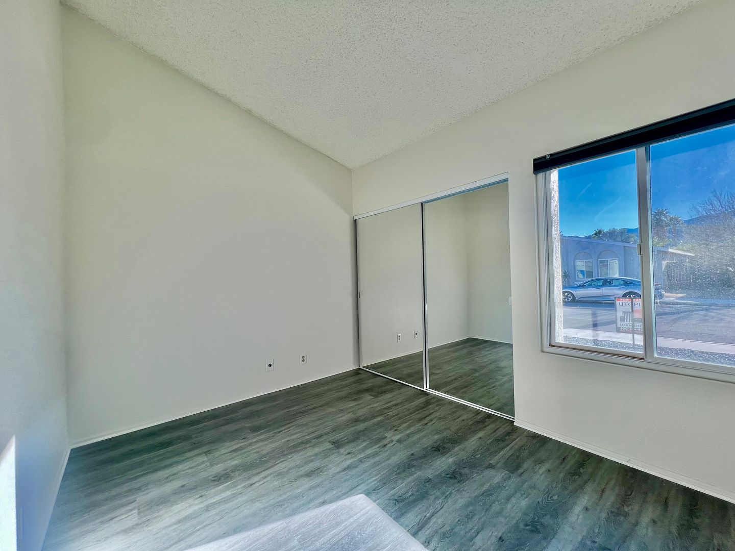 906 Arroyo Vista Dr - Palm Springs - California - 4 bed, 2 bath rental property