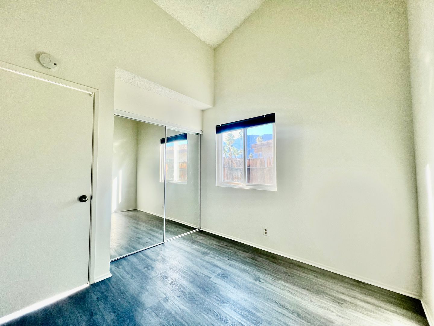 906 Arroyo Vista Dr - Palm Springs - California - 4 bed, 2 bath rental property