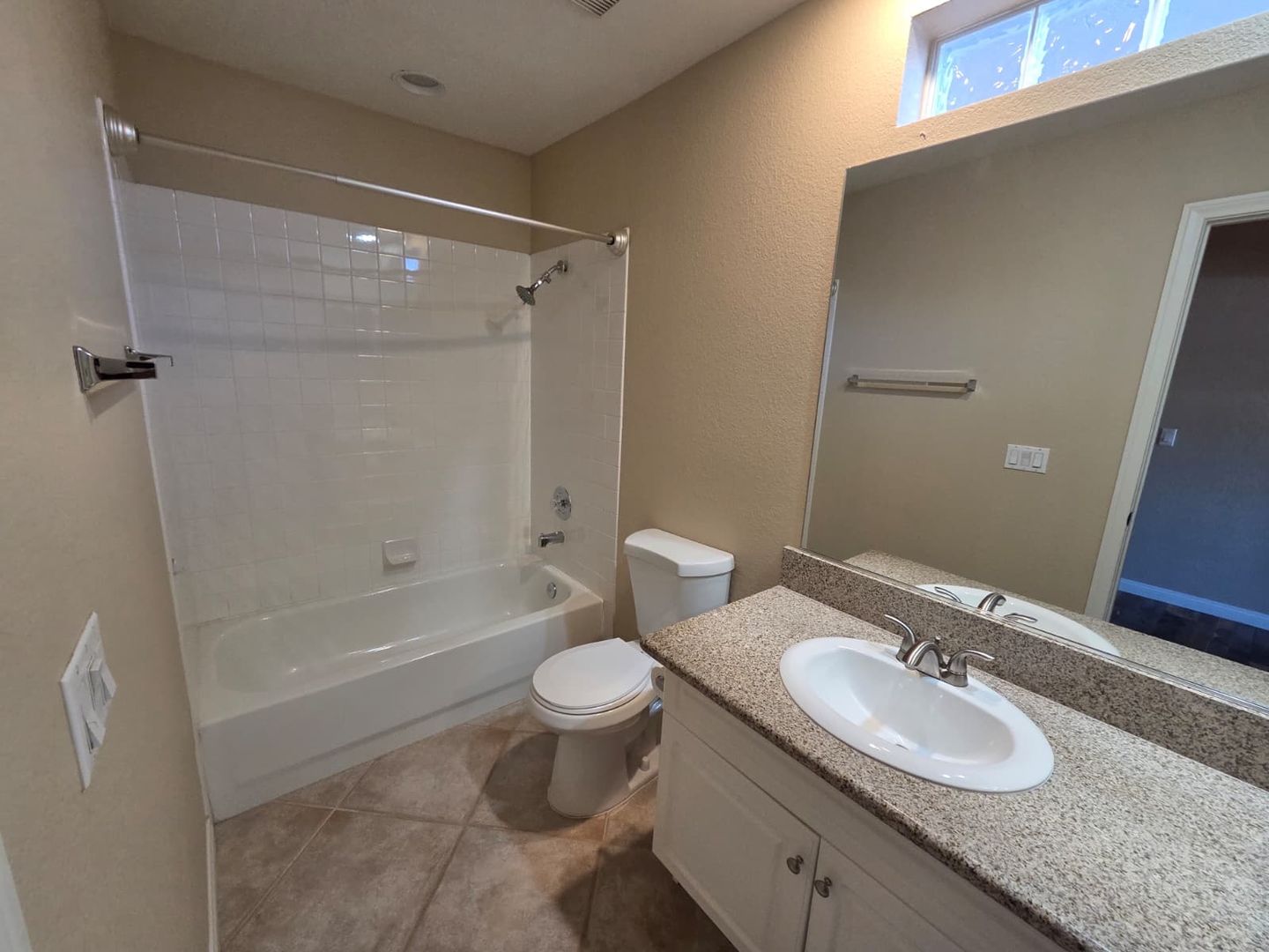 921 San Bruno Ave - Henderson - Nevada - 3 bed, 2.5 bath rental property