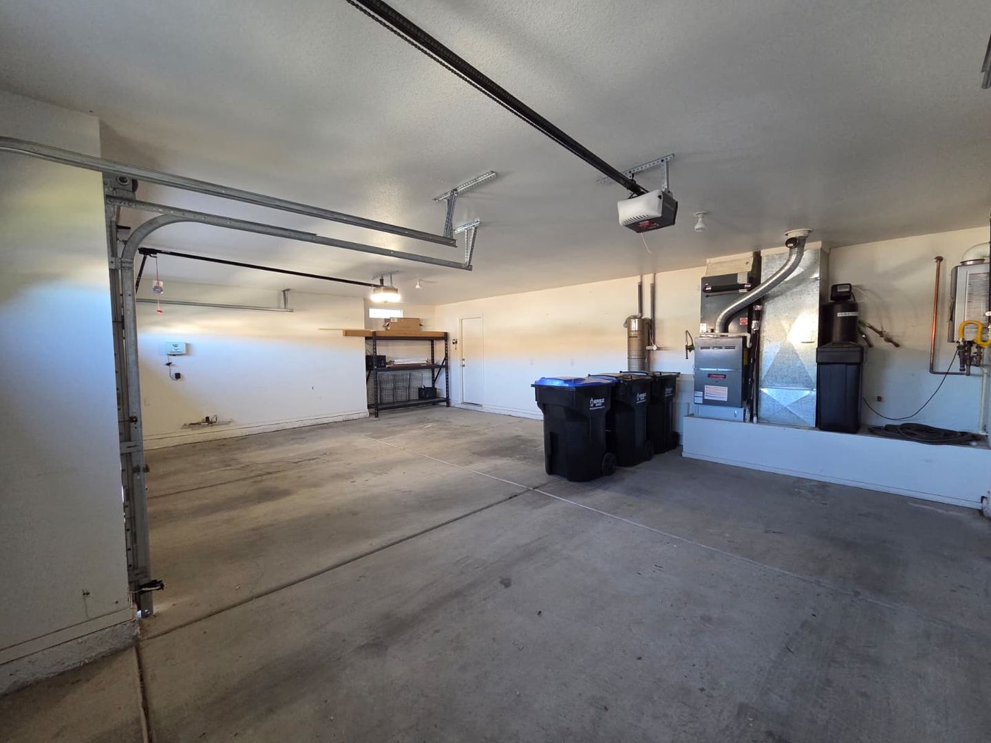 921 San Bruno Ave - Henderson - Nevada - 3 bed, 2.5 bath rental property