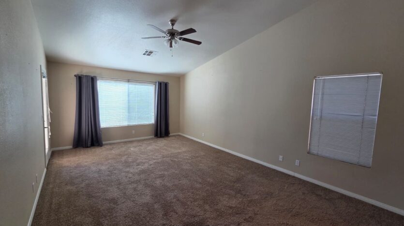 921 San Bruno Ave - Henderson - Nevada - 3 bed, 2.5 bath rental property
