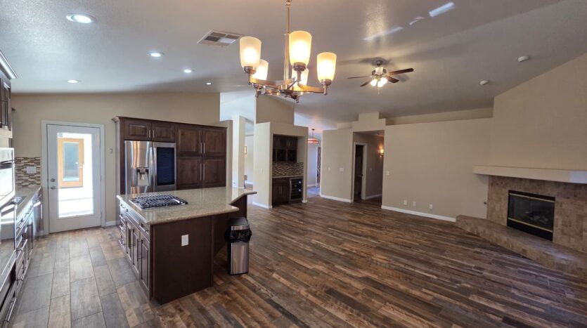 921 San Bruno Ave - Henderson - Nevada - 3 bed, 2.5 bath rental property