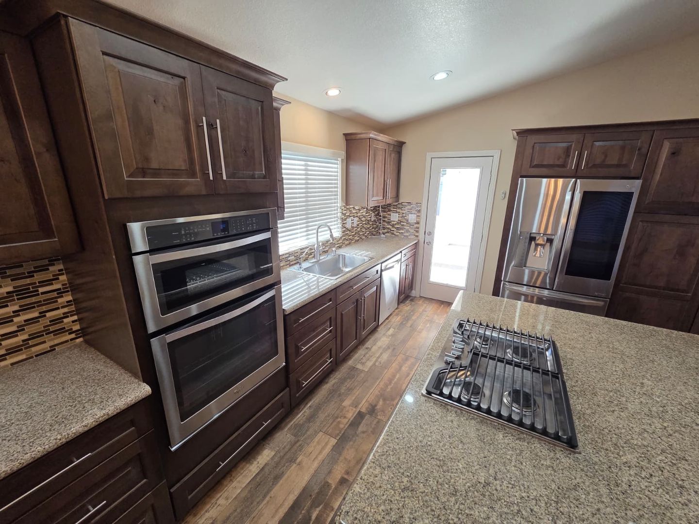 921 San Bruno Ave - Henderson - Nevada - 3 bed, 2.5 bath rental property