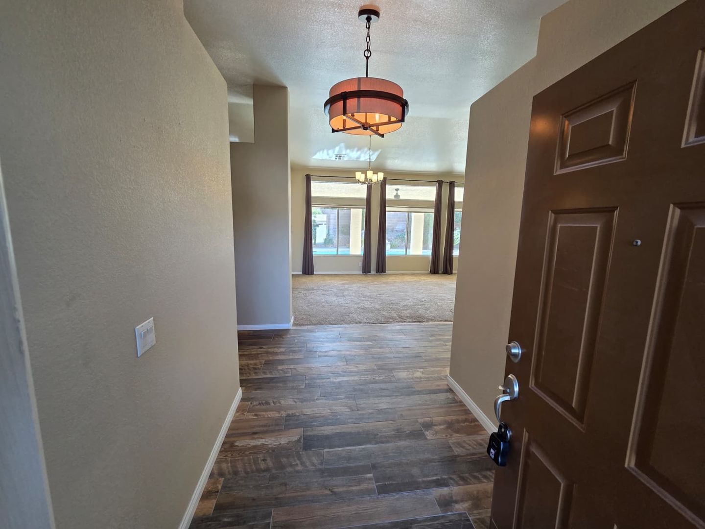 921 San Bruno Ave - Henderson - Nevada - 3 bed, 2.5 bath rental property