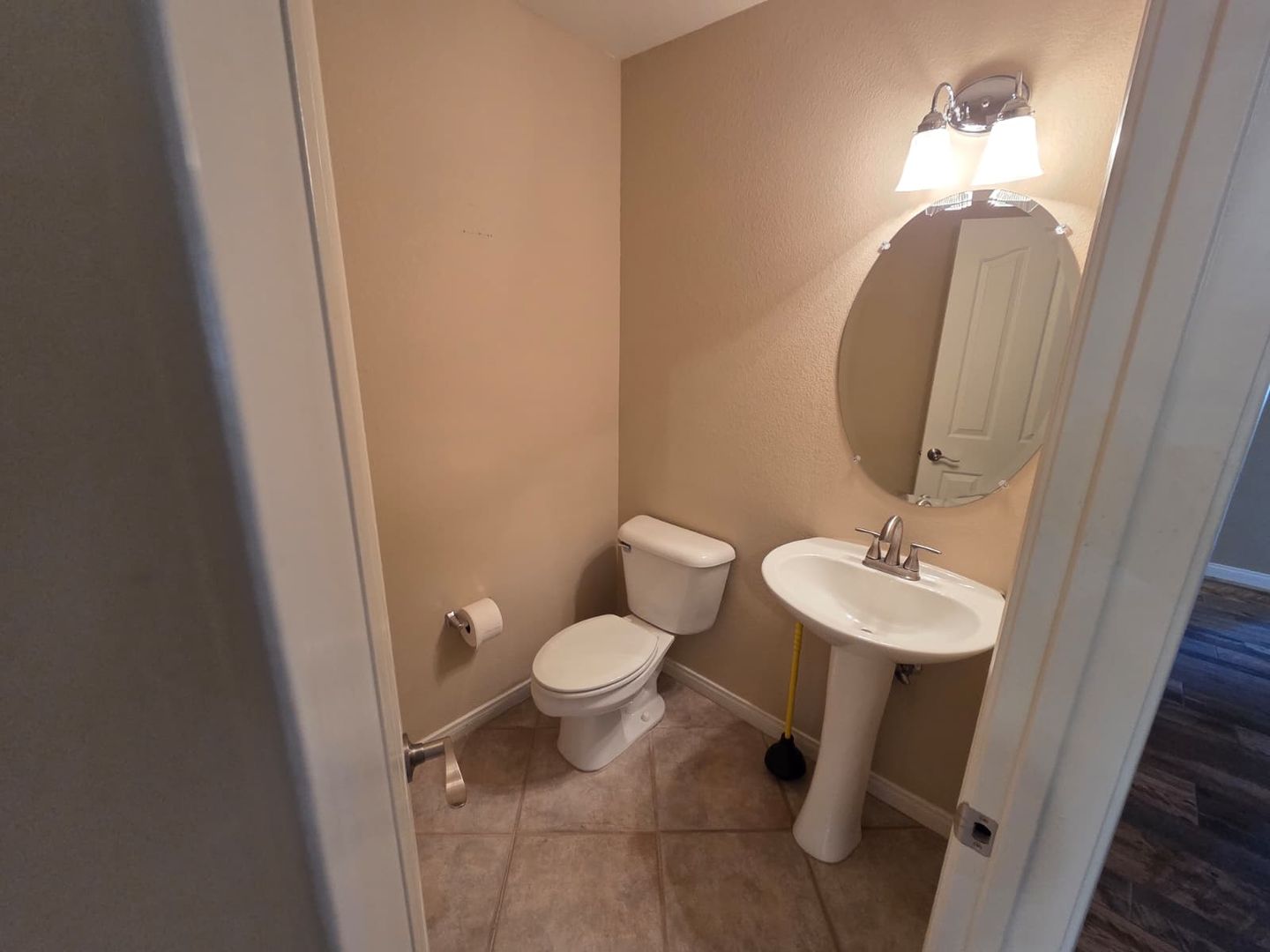 921 San Bruno Ave - Henderson - Nevada - 3 bed, 2.5 bath rental property