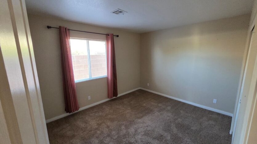 921 San Bruno Ave - Henderson - Nevada - 3 bed, 2.5 bath rental property