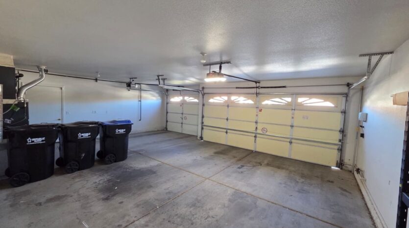 921 San Bruno Ave - Henderson - Nevada - 3 bed, 2.5 bath rental property