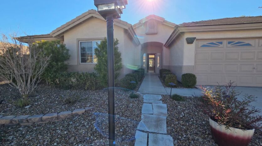 921 San Bruno Ave - Henderson - Nevada - 3 bed, 2.5 bath rental property