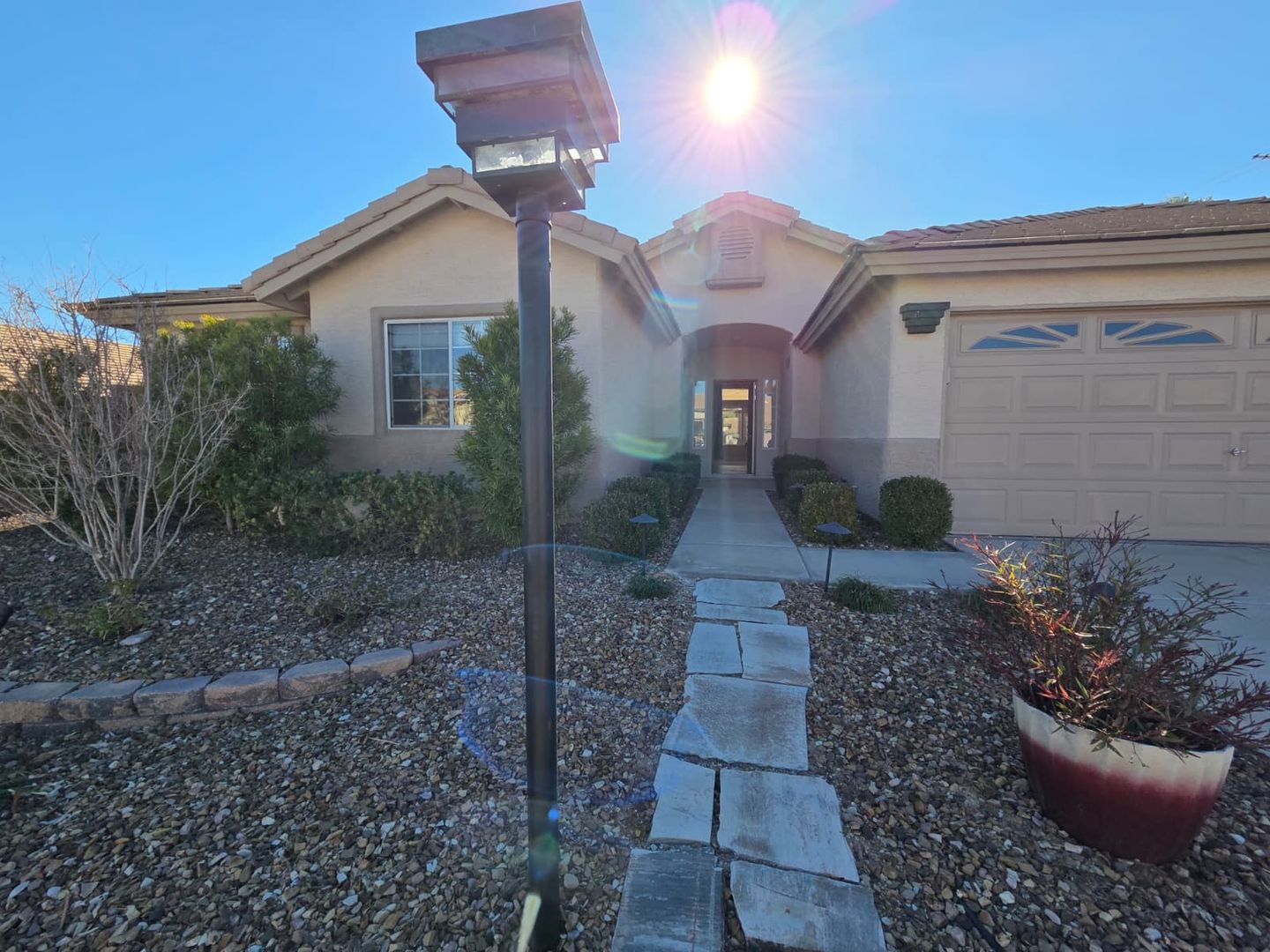 921 San Bruno Ave - Henderson - Nevada - 3 bed, 2.5 bath rental property