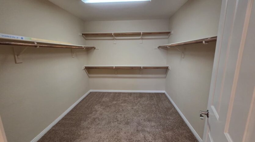 921 San Bruno Ave - Henderson - Nevada - 3 bed, 2.5 bath rental property