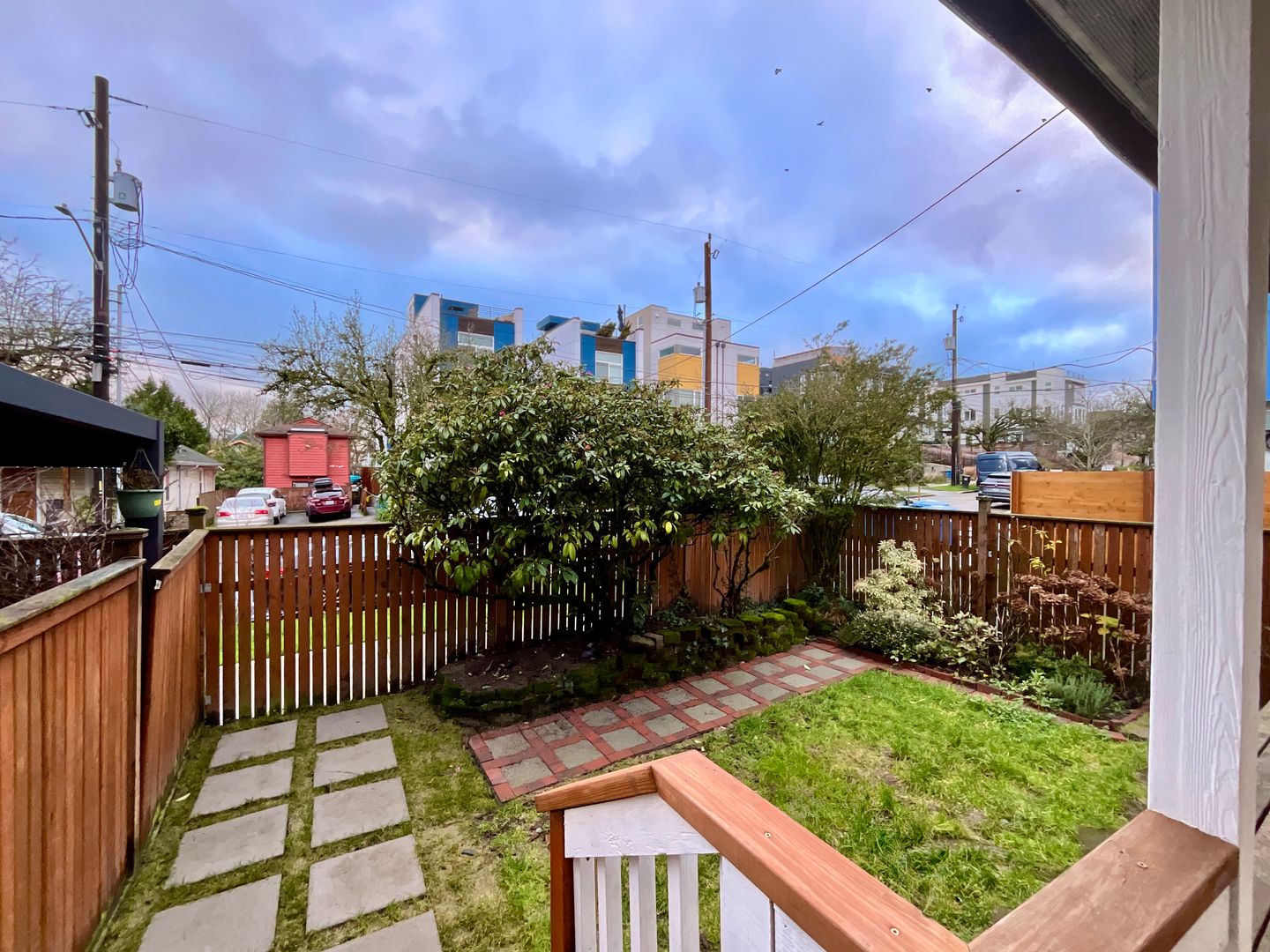 922 28th Ave S Unit C - Seattle - Washington - 3 bed, 1.5 bath rental property