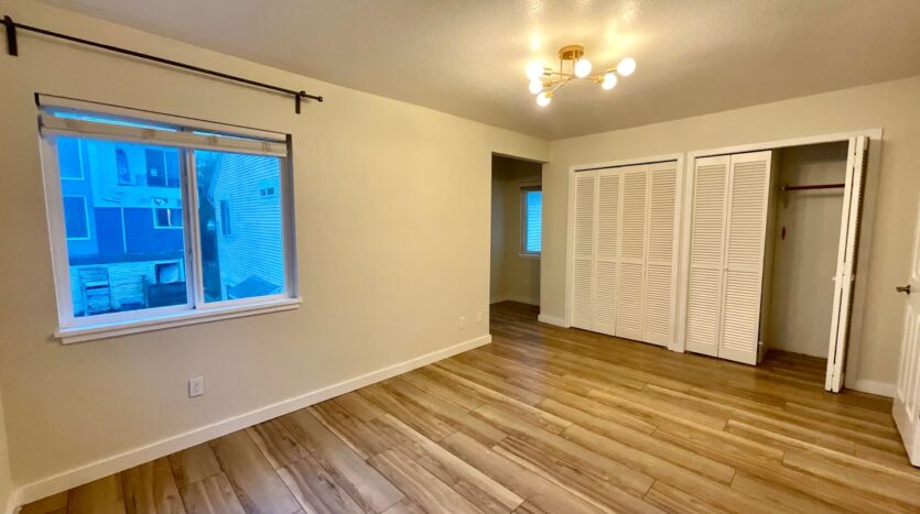 922 28th Ave S Unit C - Seattle - Washington - 3 bed, 1.5 bath rental property