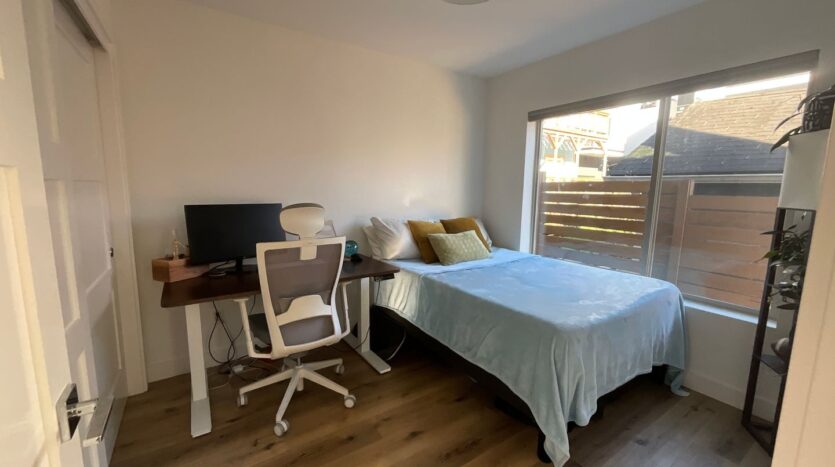 937 NW 56th St, Unit B - Seattle - Washington - 2 bed, 2 bath rental property