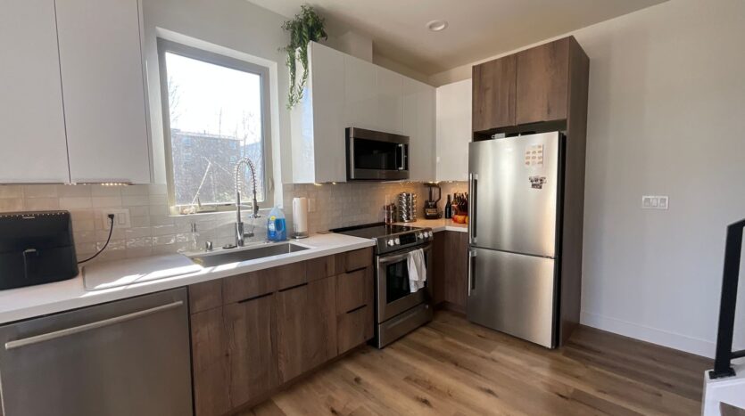 937 NW 56th St, Unit B - Seattle - Washington - 2 bed, 2 bath rental property