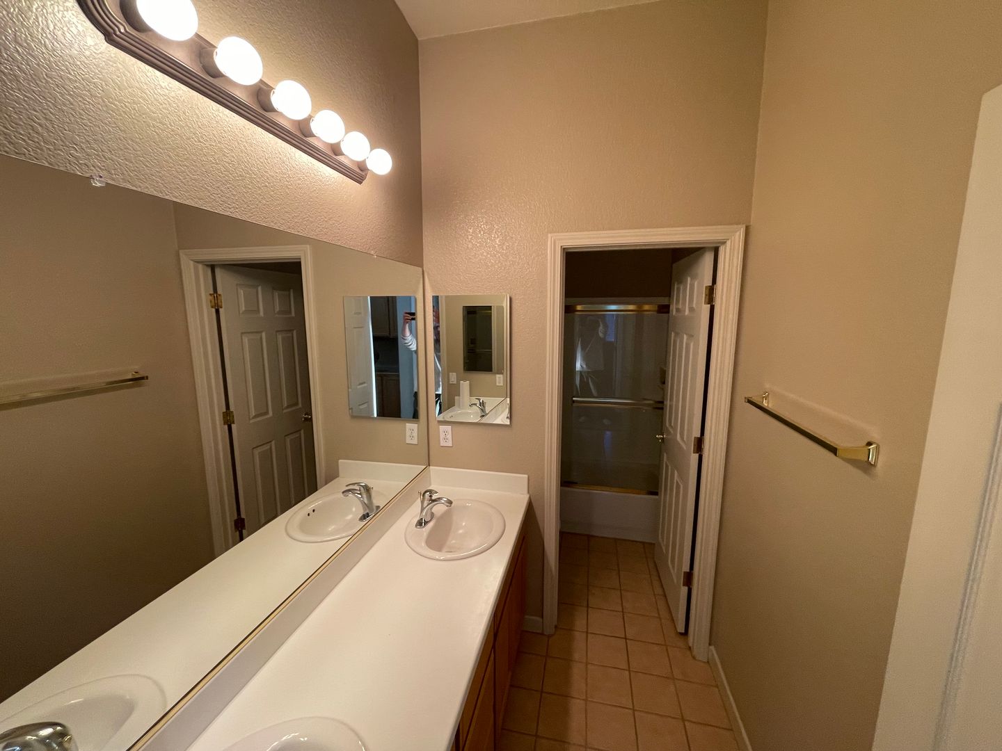 9516 San Marco Ct - Stockton - California - 4 bed, 2 bath rental property