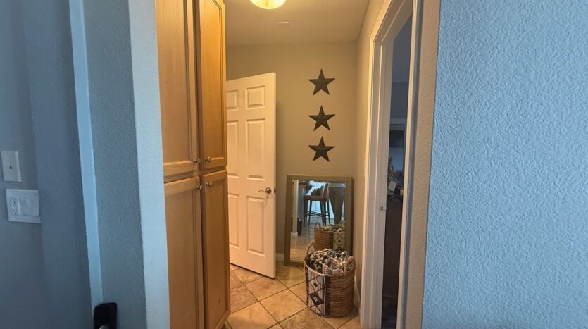 9860 Dale Avenue Unit B9 - Spring Valley - California - 1 bed, 1 bath rental property