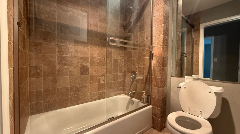 9860 Dale Avenue Unit B9 - Spring Valley - California - 1 bed, 1 bath rental property