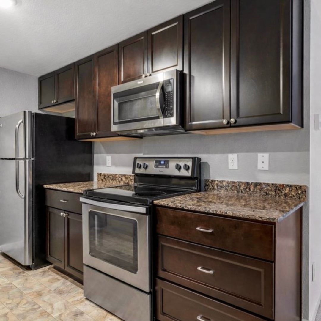 9917 Holly Dr B212 - Everett - Washington - 2 bed, 2 bath rental property