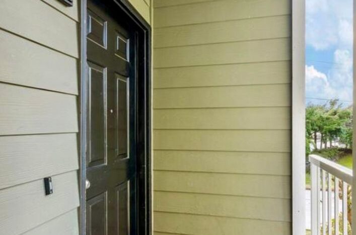 9917 Holly Dr B212 - Everett - Washington - 2 bed, 2 bath rental property