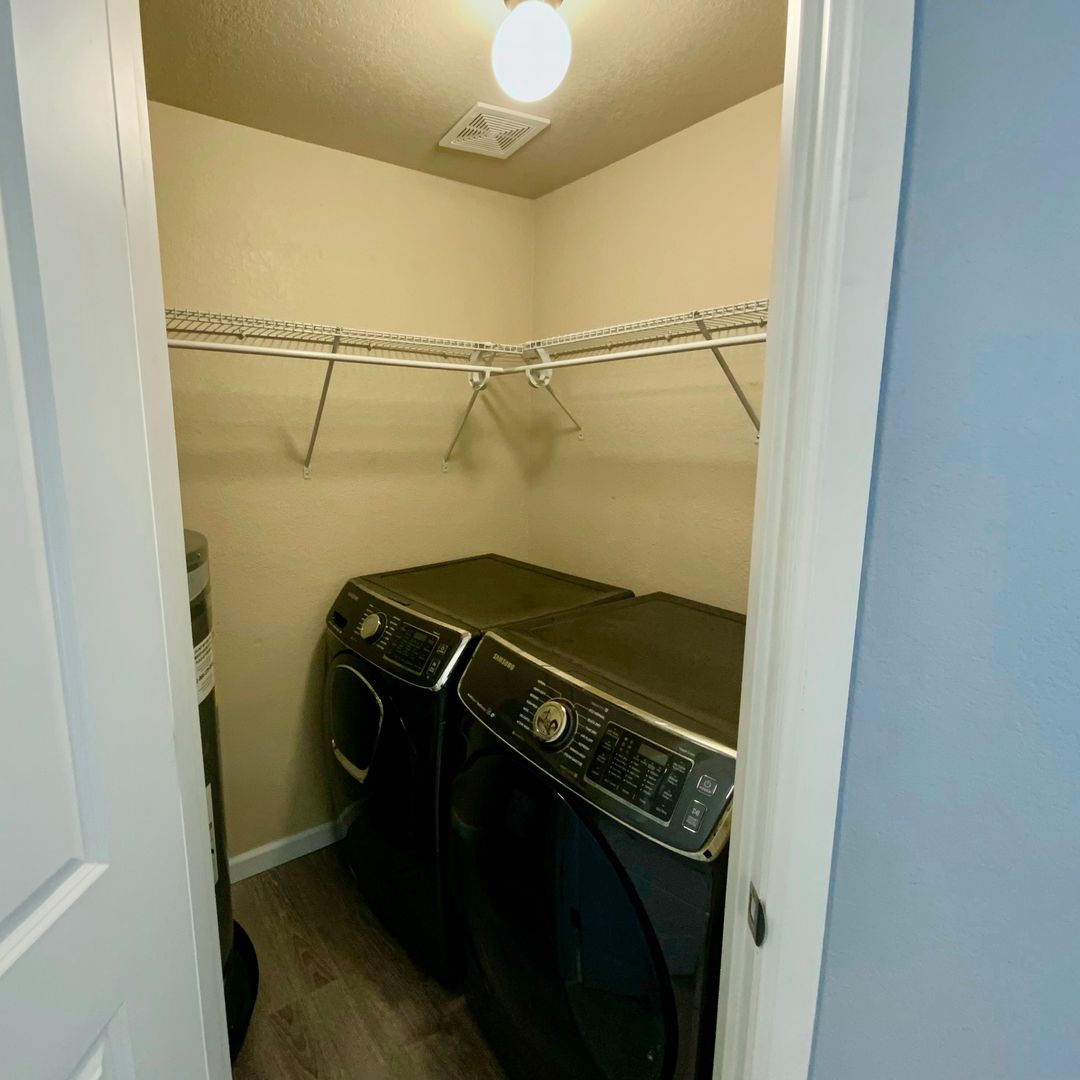 9917 Holly Dr B212 - Everett - Washington - 2 bed, 2 bath rental property