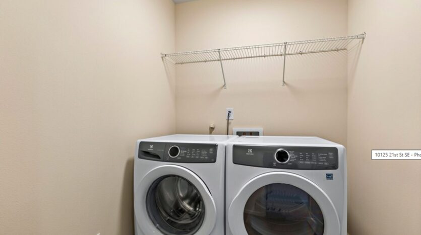 10125 21st St SE - Lake Stevens - Washington - 4 bed, 2.5 bath rental property