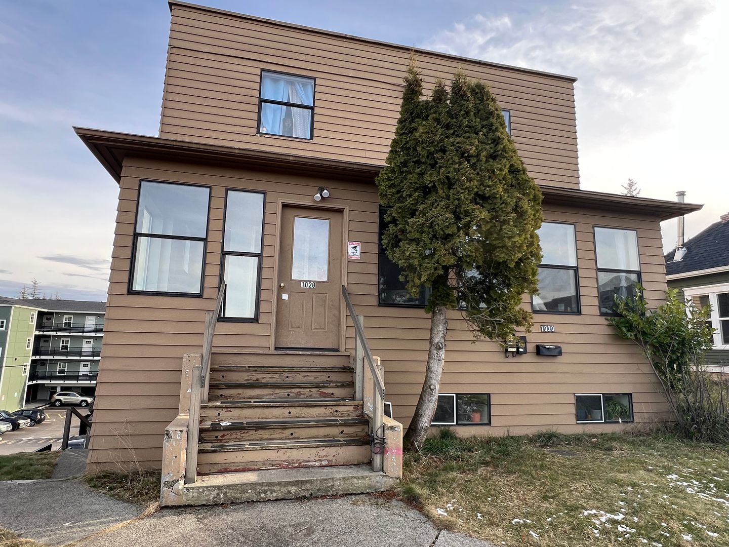 1020 High St. - C - Bellingham - Washington - 4 bed, 2 bath rental property