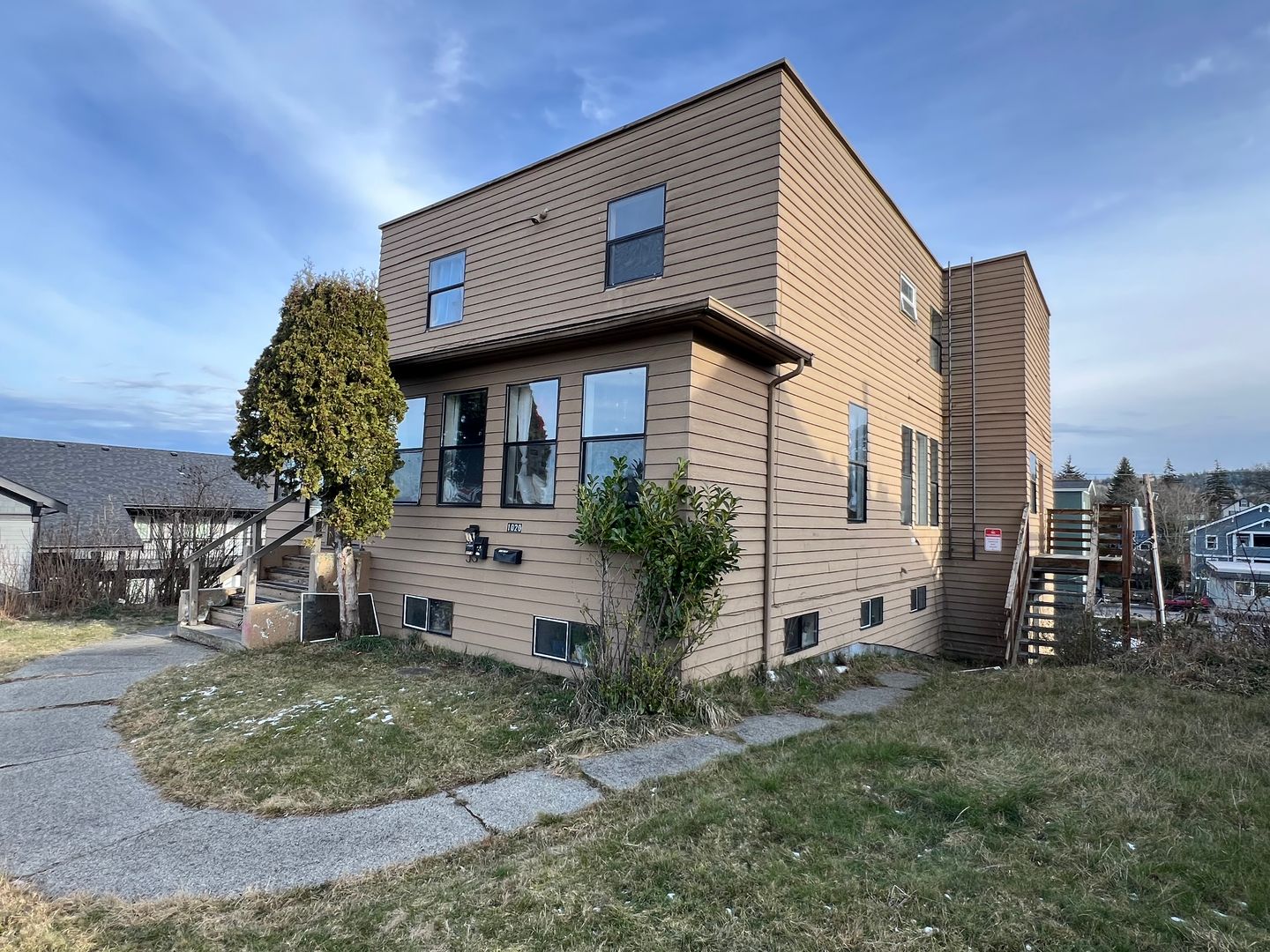 1020 High St. - C - Bellingham - Washington - 4 bed, 2 bath rental property