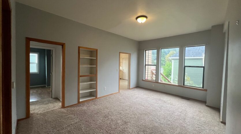 1020 High St. - C - Bellingham - Washington - 4 bed, 2 bath rental property
