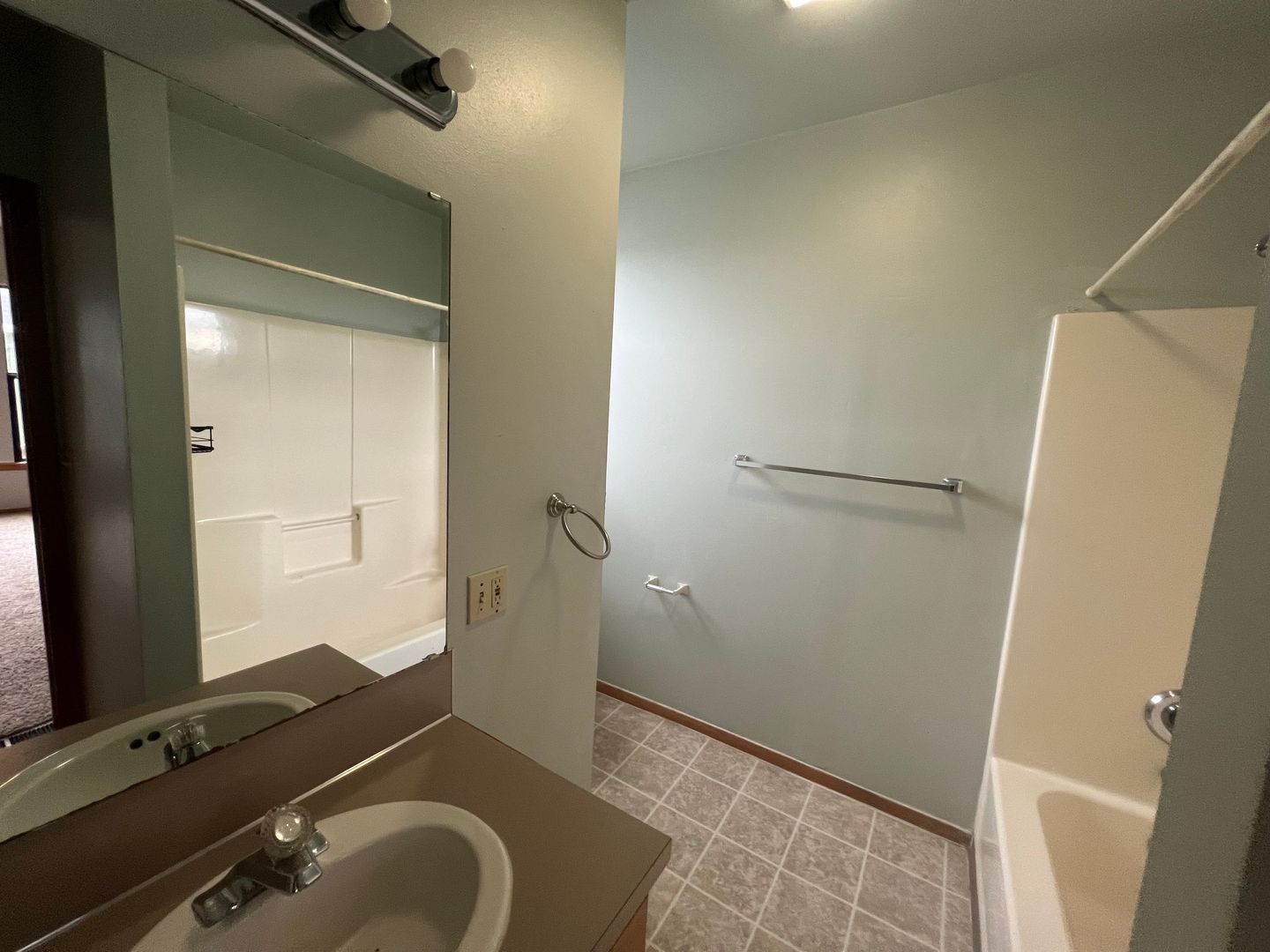 1020 High St. - C - Bellingham - Washington - 4 bed, 2 bath rental property