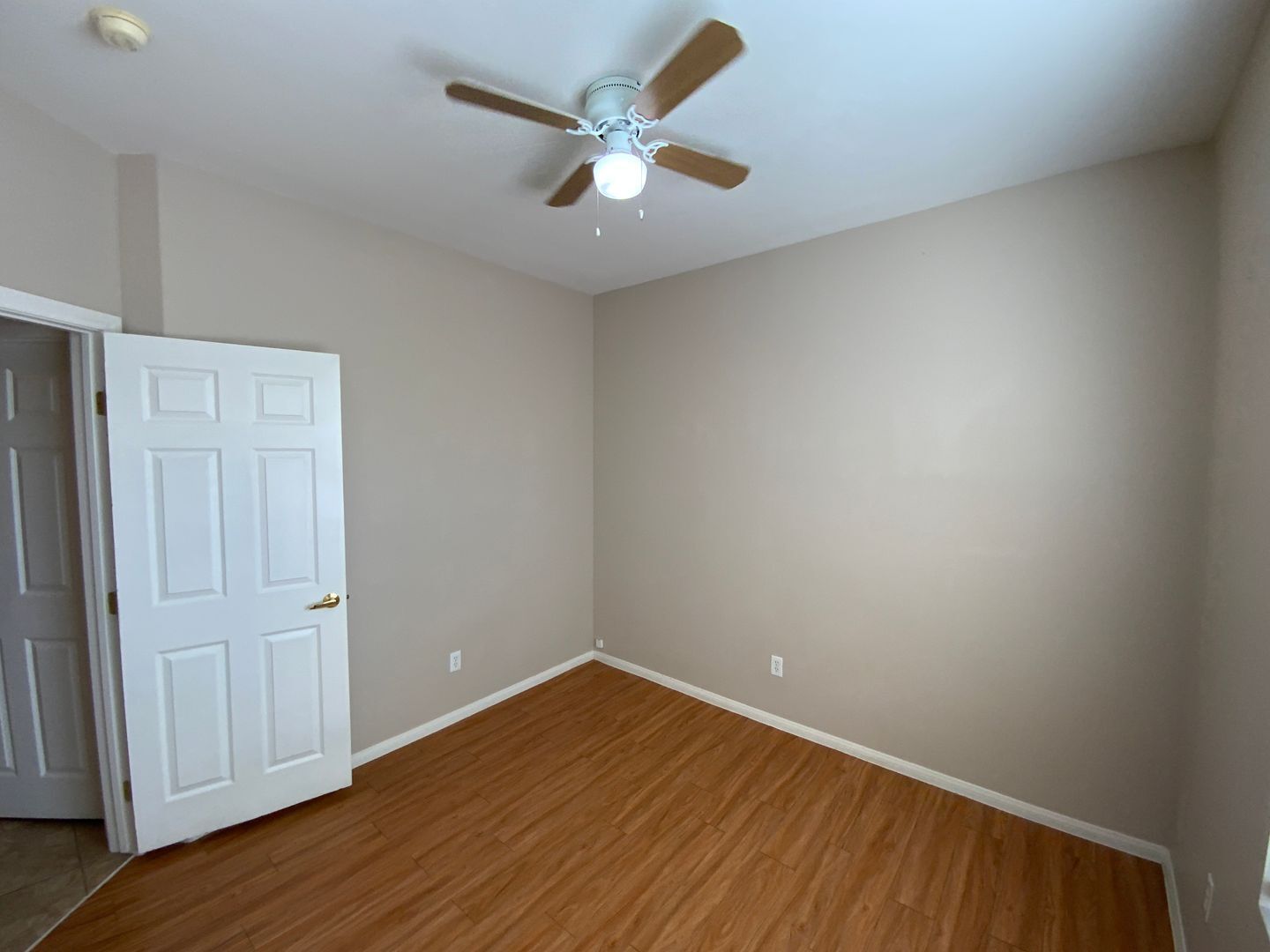 1022 Pecos River Ave - Henderson - Nevada - 3 bed, 2 bath rental property