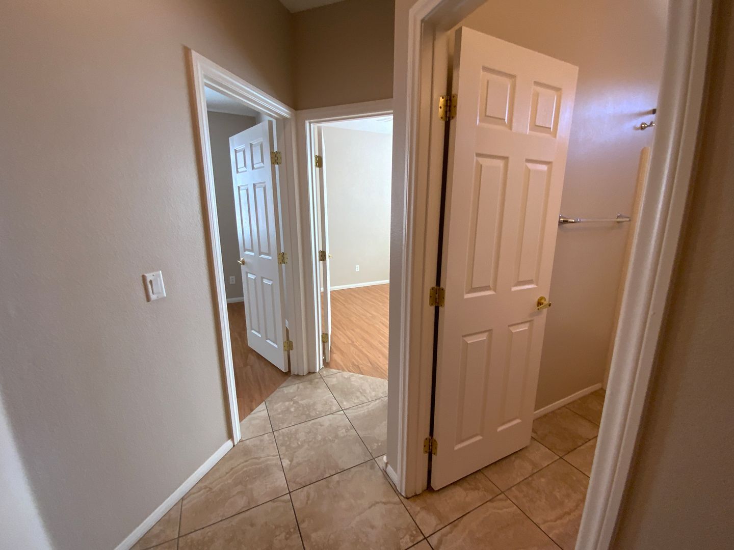 1022 Pecos River Ave - Henderson - Nevada - 3 bed, 2 bath rental property