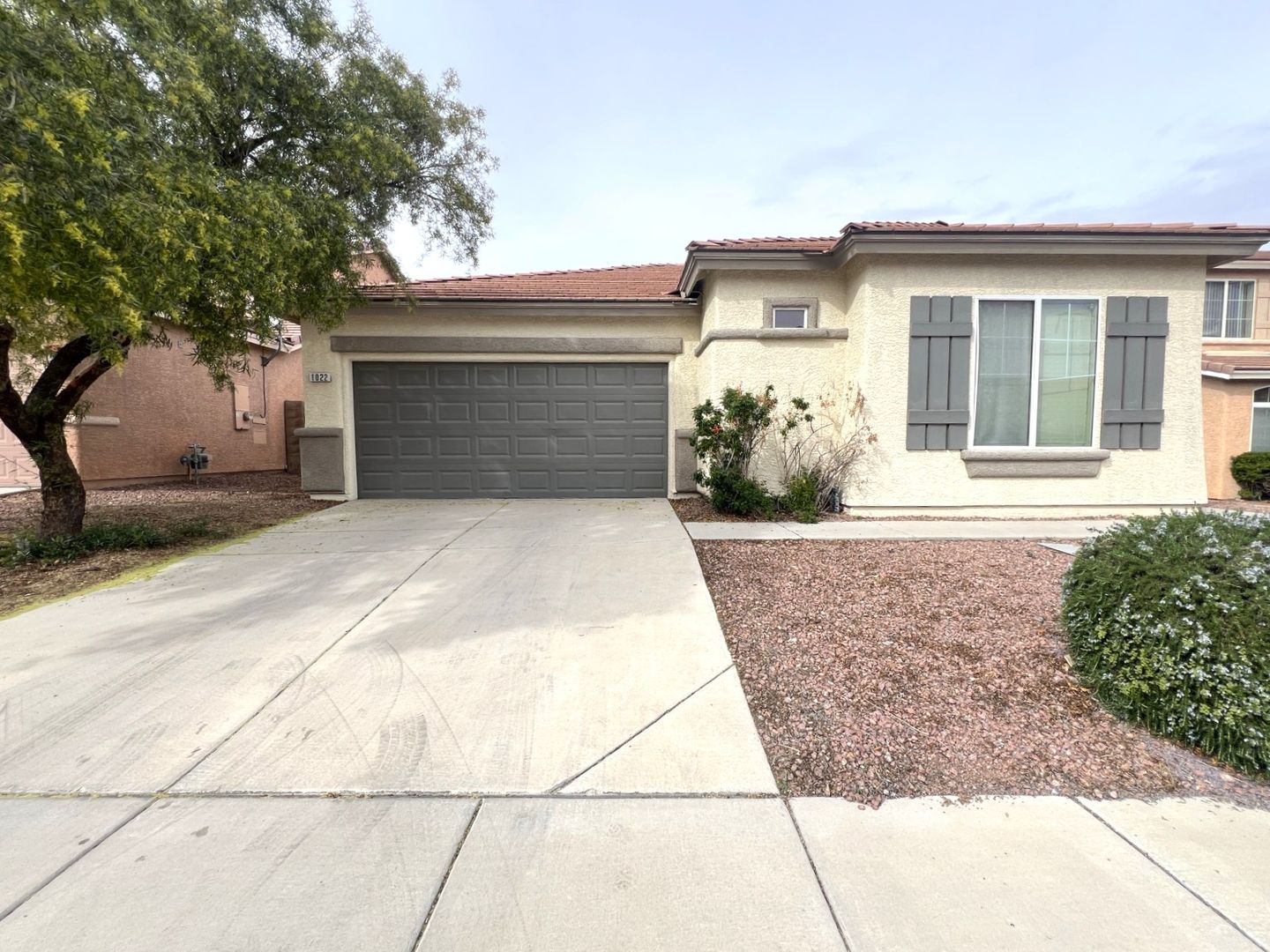 1022 Pecos River Ave - Henderson - Nevada - 3 bed, 2 bath rental property