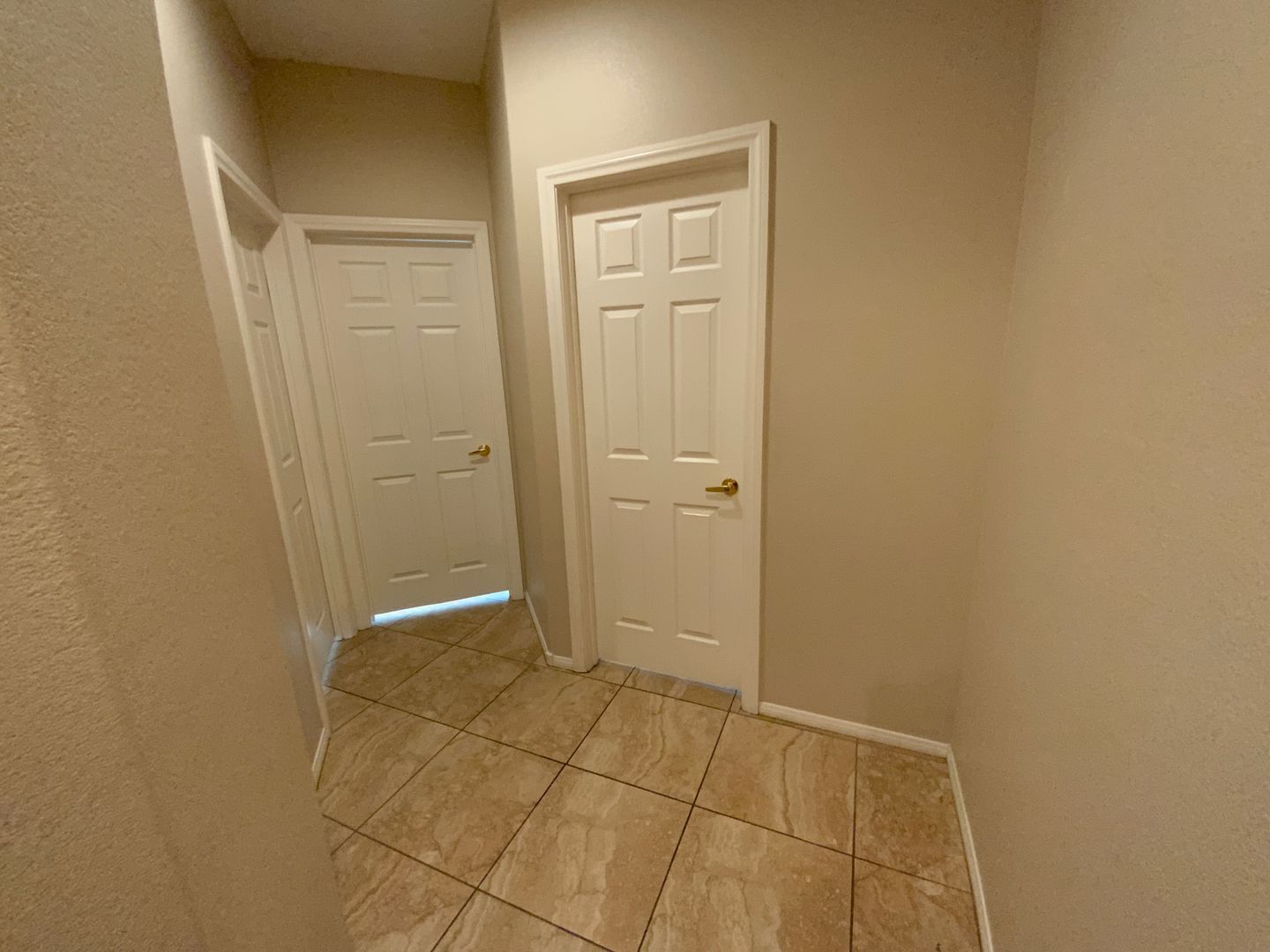 1022 Pecos River Ave - Henderson - Nevada - 3 bed, 2 bath rental property