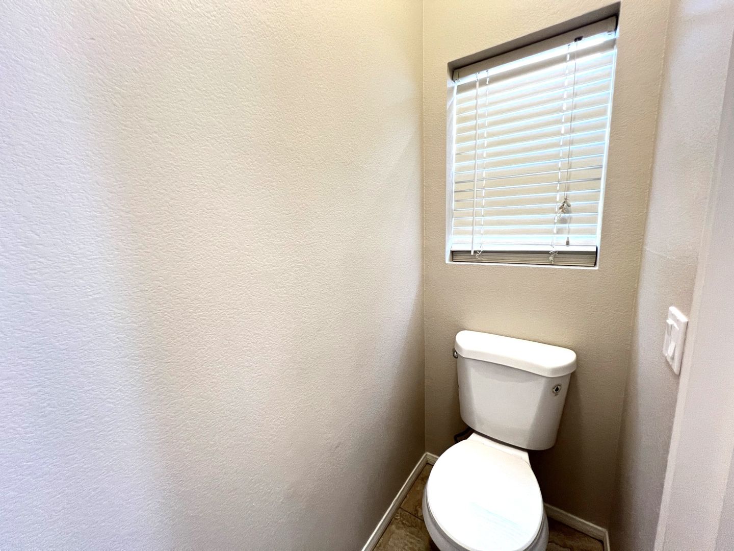 1022 Pecos River Ave - Henderson - Nevada - 3 bed, 2 bath rental property