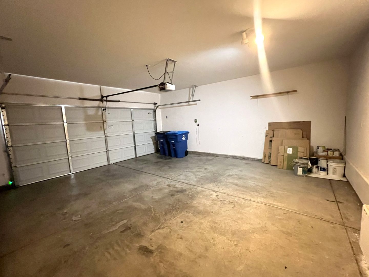 1022 Pecos River Ave - Henderson - Nevada - 3 bed, 2 bath rental property