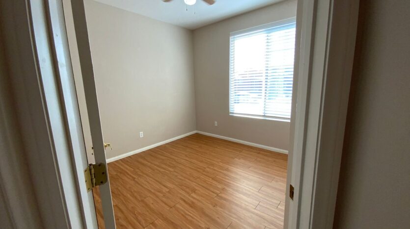 1022 Pecos River Ave - Henderson - Nevada - 3 bed, 2 bath rental property