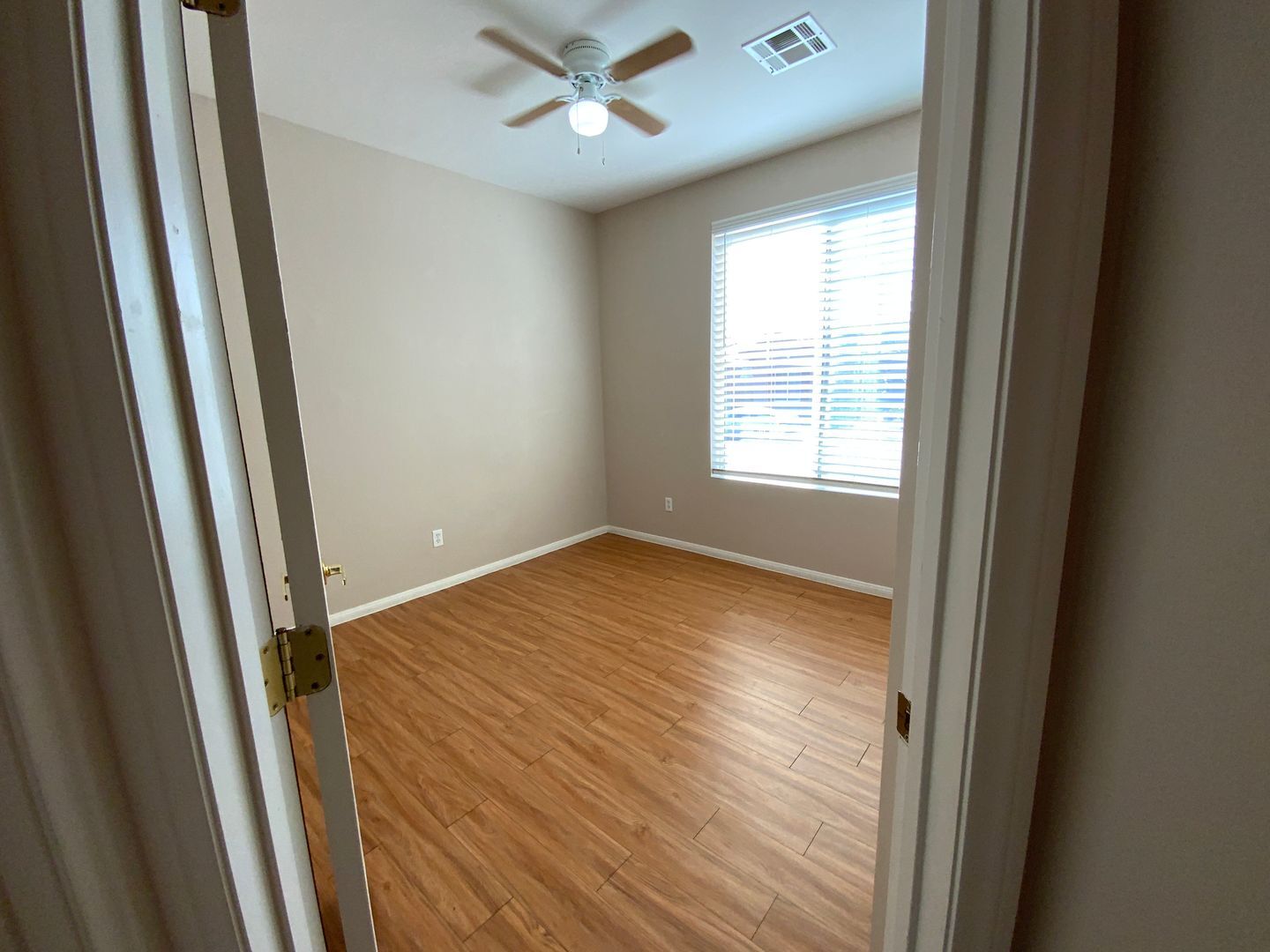 1022 Pecos River Ave - Henderson - Nevada - 3 bed, 2 bath rental property