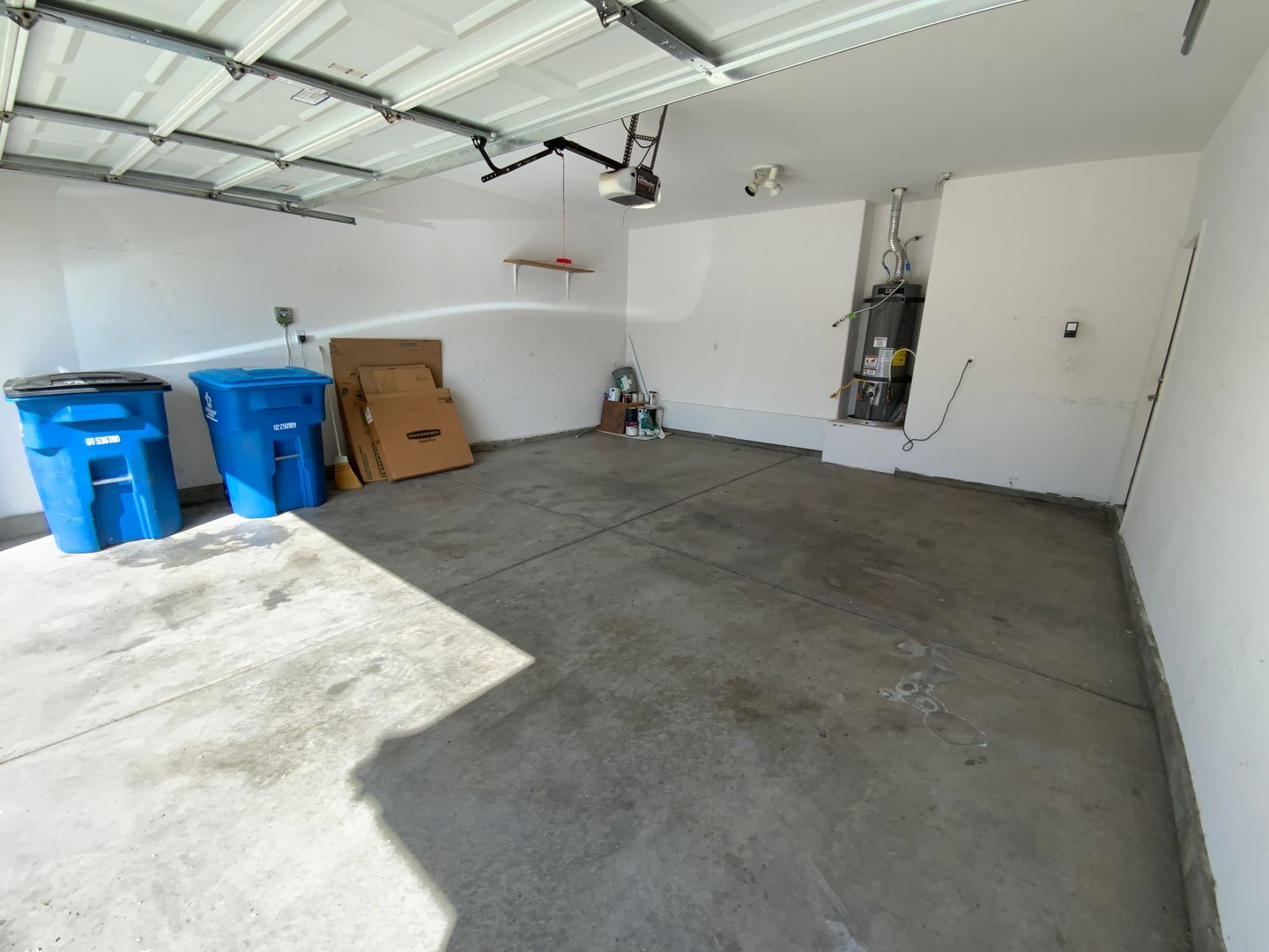 1022 Pecos River Ave - Henderson - Nevada - 3 bed, 2 bath rental property