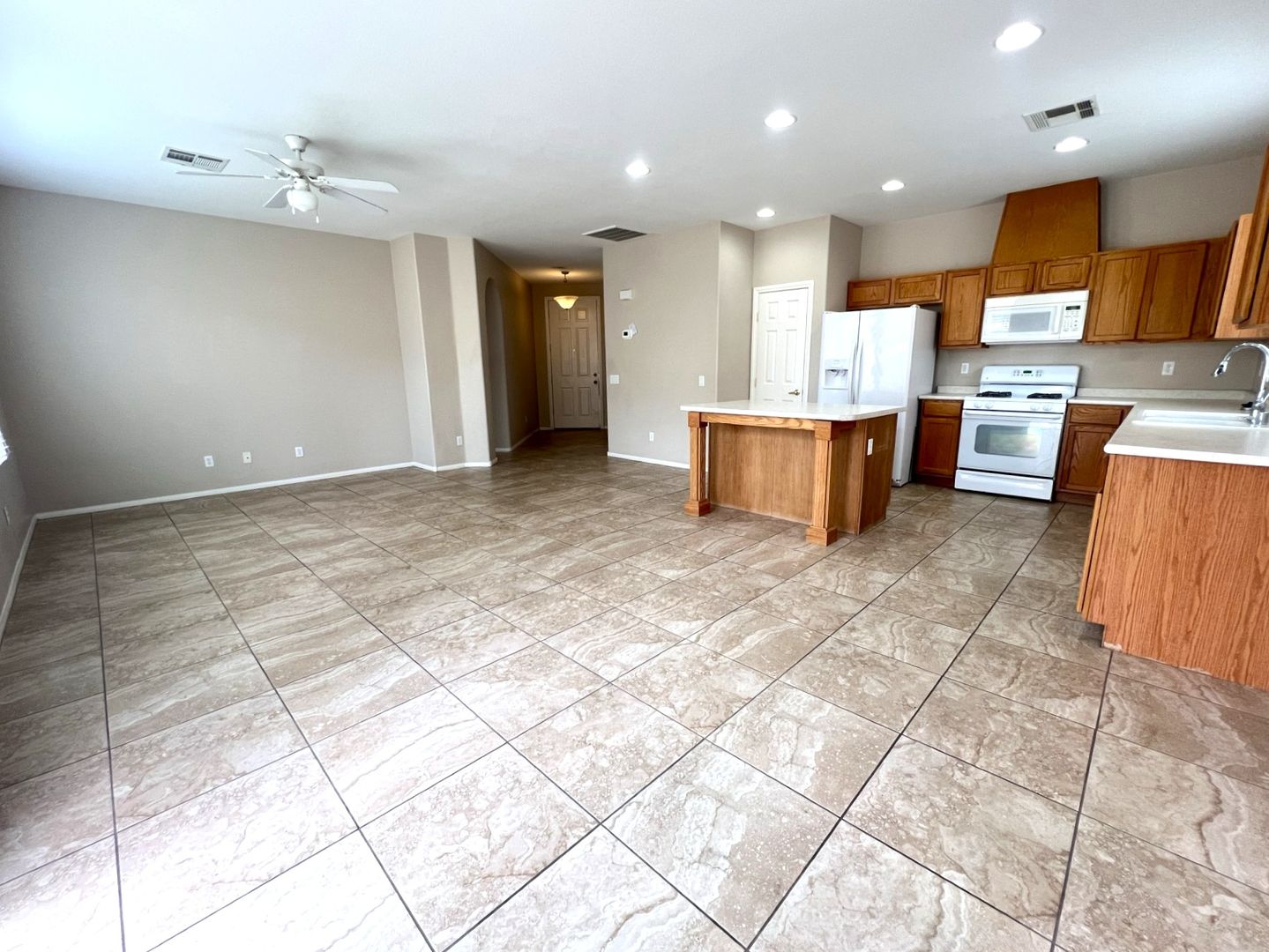 1022 Pecos River Ave - Henderson - Nevada - 3 bed, 2 bath rental property