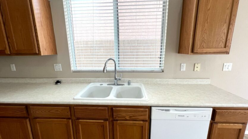 1022 Pecos River Ave - Henderson - Nevada - 3 bed, 2 bath rental property
