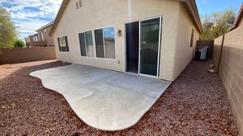 1022 Pecos River Ave - Henderson - Nevada - 3 bed, 2 bath rental property
