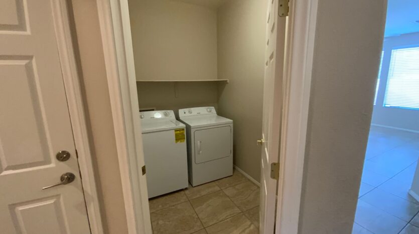 1022 Pecos River Ave - Henderson - Nevada - 3 bed, 2 bath rental property