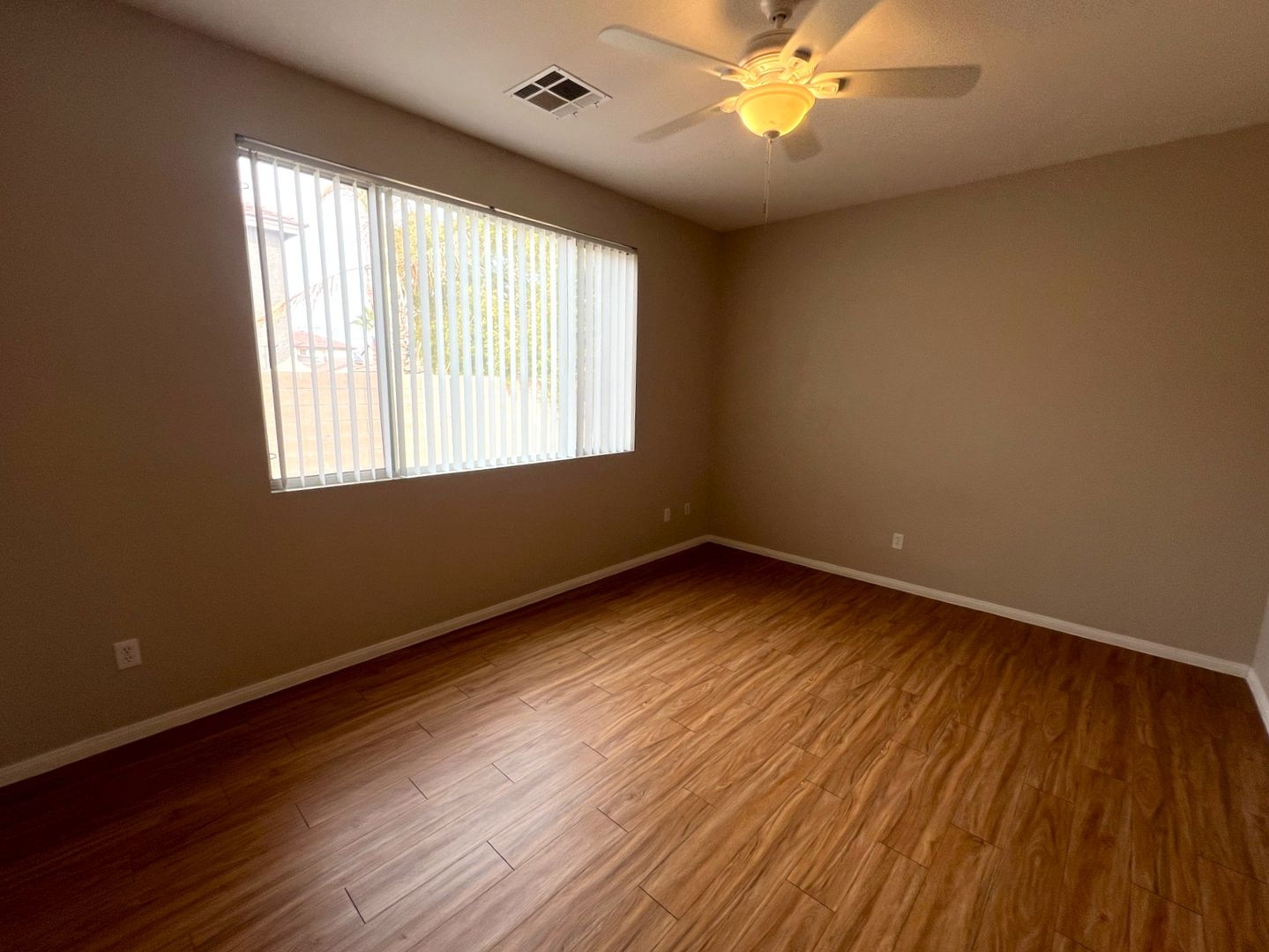 1022 Pecos River Ave - Henderson - Nevada - 3 bed, 2 bath rental property