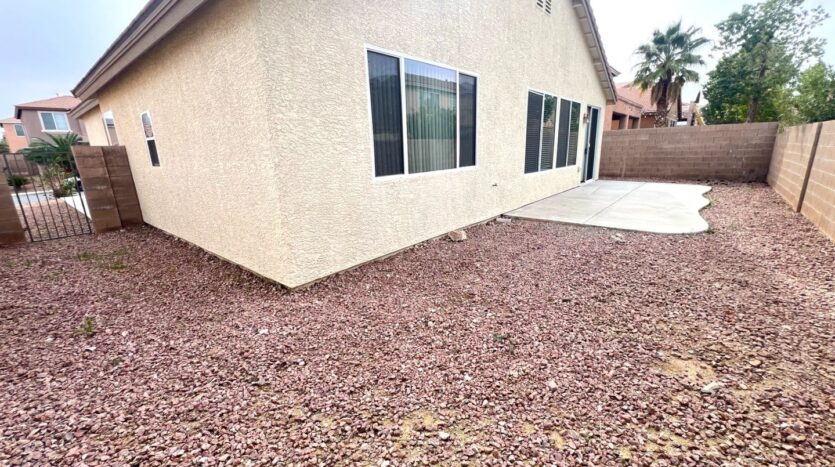 1022 Pecos River Ave - Henderson - Nevada - 3 bed, 2 bath rental property