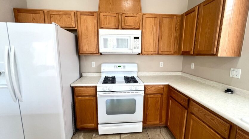 1022 Pecos River Ave - Henderson - Nevada - 3 bed, 2 bath rental property