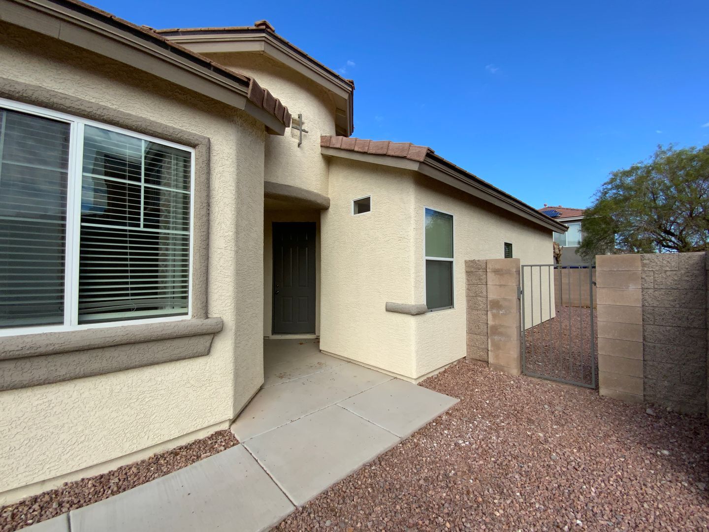 1022 Pecos River Ave - Henderson - Nevada - 3 bed, 2 bath rental property