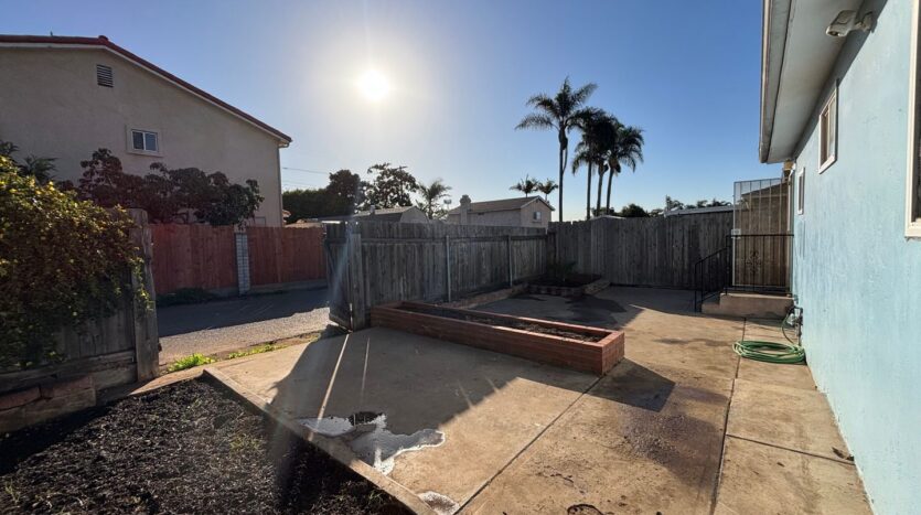 1073 7th Street - Imperial Beach - California - 2 bed, 1 bath rental property