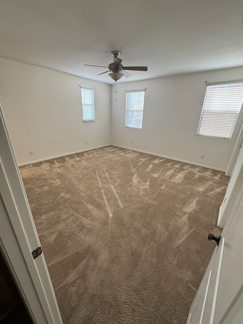 11074 Buttonbush Ct - Corona - California - 6 bed, 4.5 bath rental property