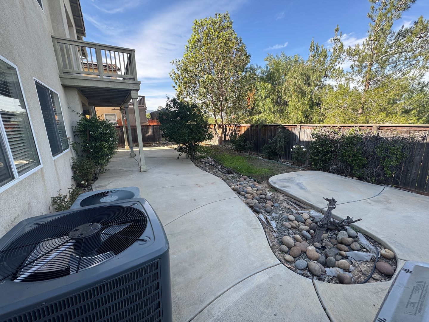 11074 Buttonbush Ct - Corona - California - 6 bed, 4.5 bath rental property